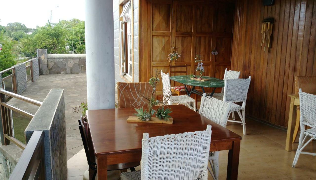 Chez Clenya Guesthouse La Ferme Exterior photo